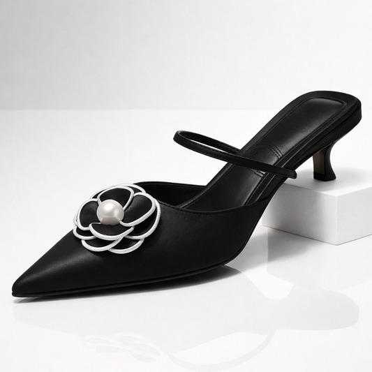 Damen Slingback-Schuh mit niedrigem Absatz und applizierter Blume - Vivienne