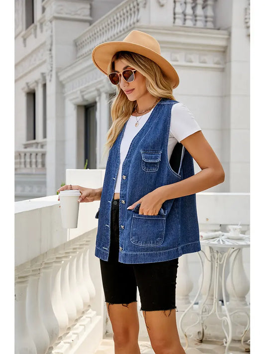 Jeansweste im Used-Look mit Taschen und lockerer Passform und Ärmelloser Schnitt