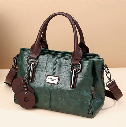 Strukturierte Damenhandtasche mit elegantem Design