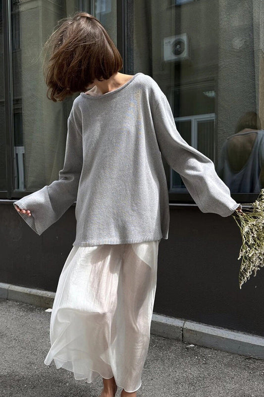 Oversize-Damenpullover mit offenem Rücken und langen Ärmeln – Mireya