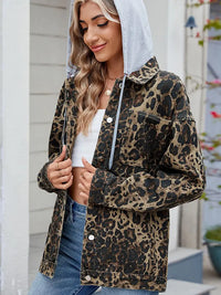 Jeansjacke im Vintage-Look mit Kapuze