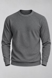 Herrenpullover mit Rundhalsausschnitt, glatter Strick und langen Ärmeln – Nikolai