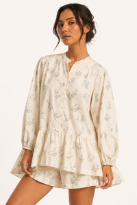 Kurzes Kleid mit Blumenmuster und langen Ärmeln für Frauen - Amelie