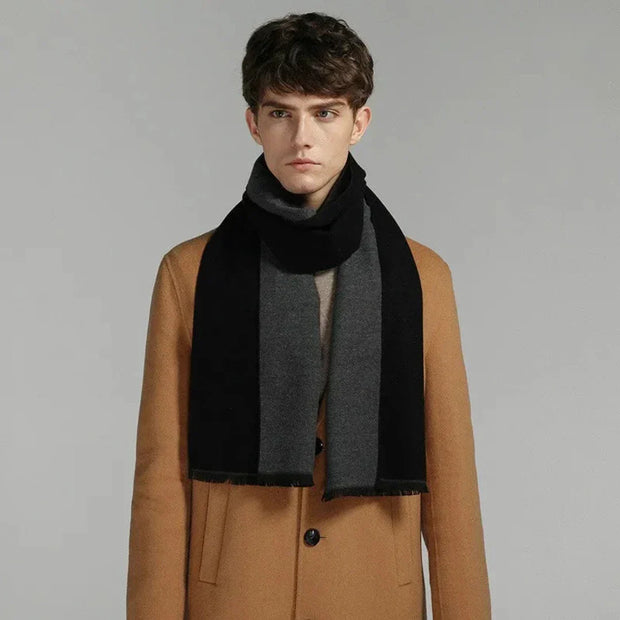 Eleganter Herrenschal für den Winter
