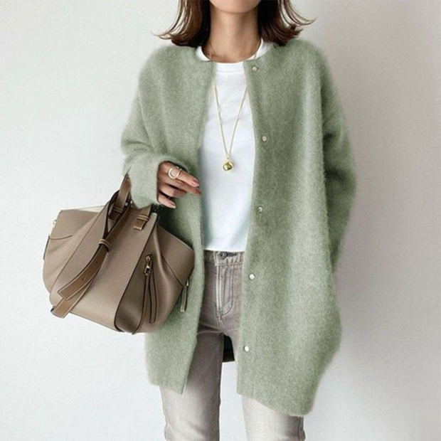 Sandrine – Strickjacke – Elegante Weichheit für den Alltag