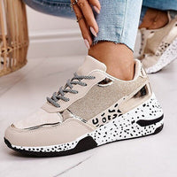 Jana – Stylische Schnürschuhe mit Leopardenmuster für einen trendigen Look