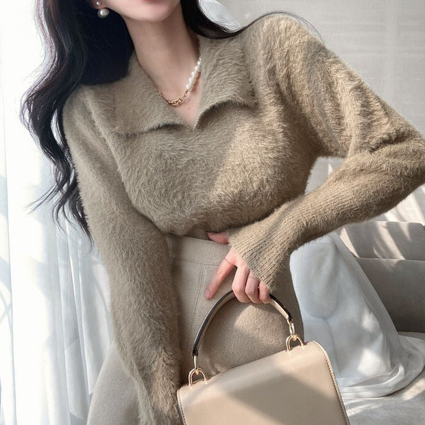 Lore - Plüschpullover mit Kragen und langen Ärmeln