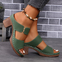 Offene Damen-Sandalen mit dickem Absatz und gepolsterter Textur - Camila
