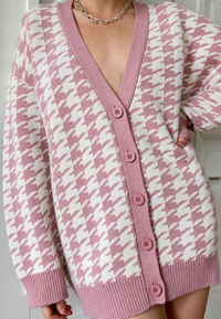 Oversize-Strickcardigan mit Muster – Elena